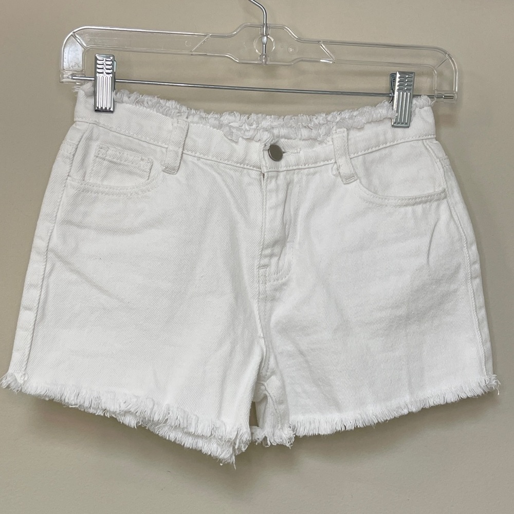Hayden Girls White Frayed Hem Denim Shorts